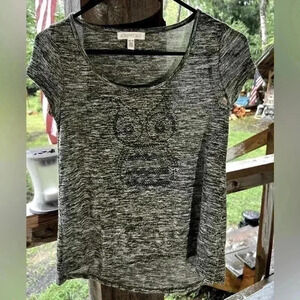 Aeropostale Women's Sz XS Lightweight Embellished Owl Short Sleeve Tee